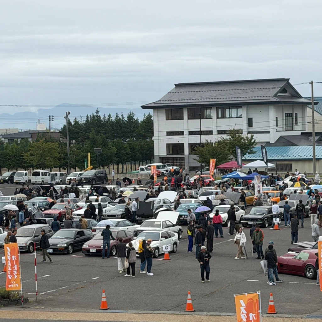 展示車両エリア全景